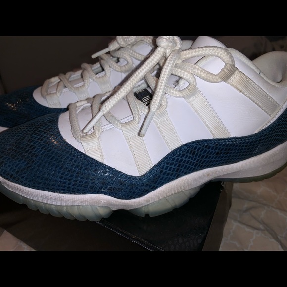 Jordan 11 Lowtop Snakeskin - Picture 2 of 2